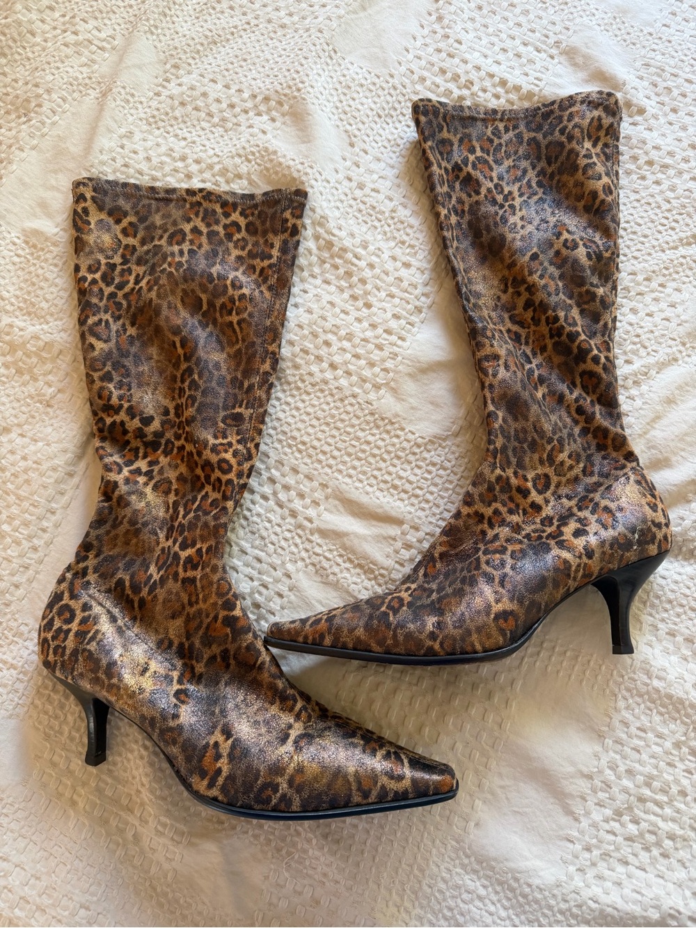 Leopard Print Pointed Toe Boots
